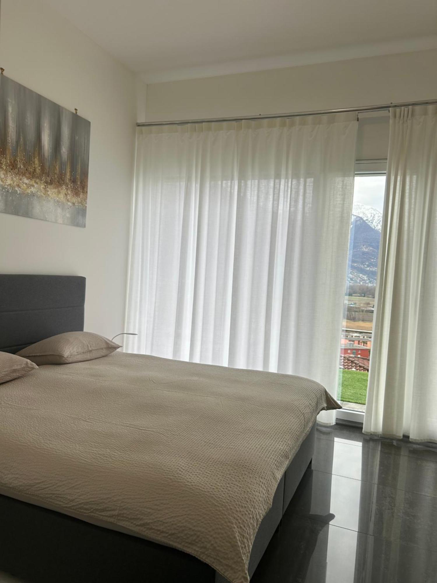 Moderno Bilocale Vista Lago Maggiore غوردولا المظهر الخارجي الصورة